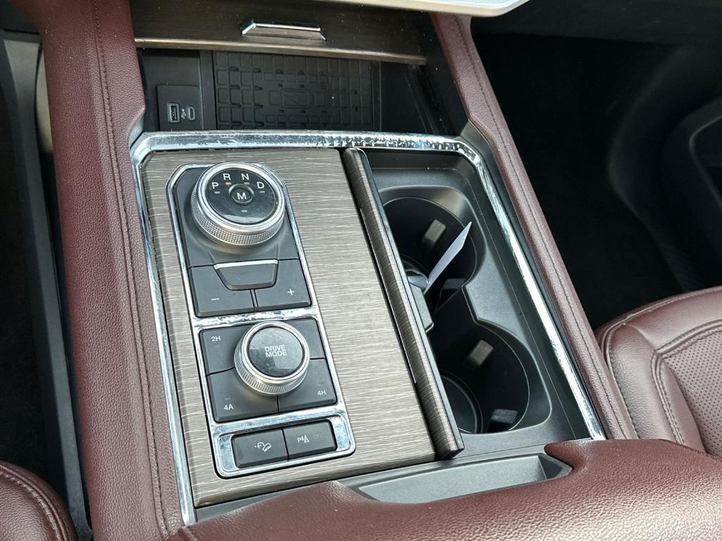 used 2022 Ford Expedition Max car, priced at $45,118