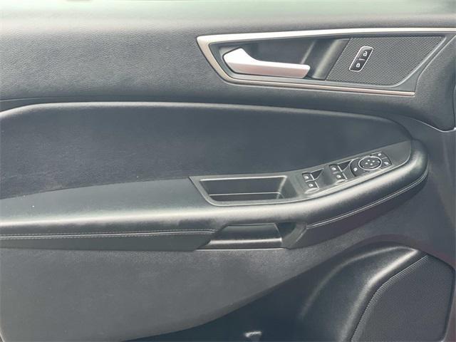 used 2022 Ford Edge car, priced at $19,000