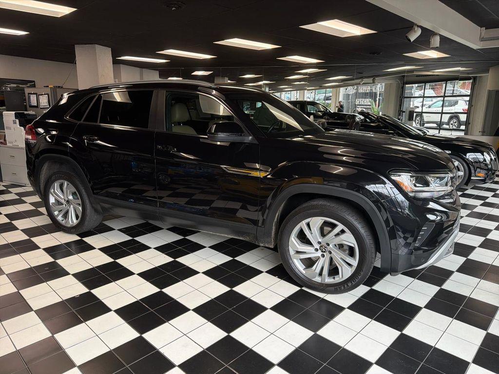 used 2020 Volkswagen Atlas Cross Sport car, priced at $20,000
