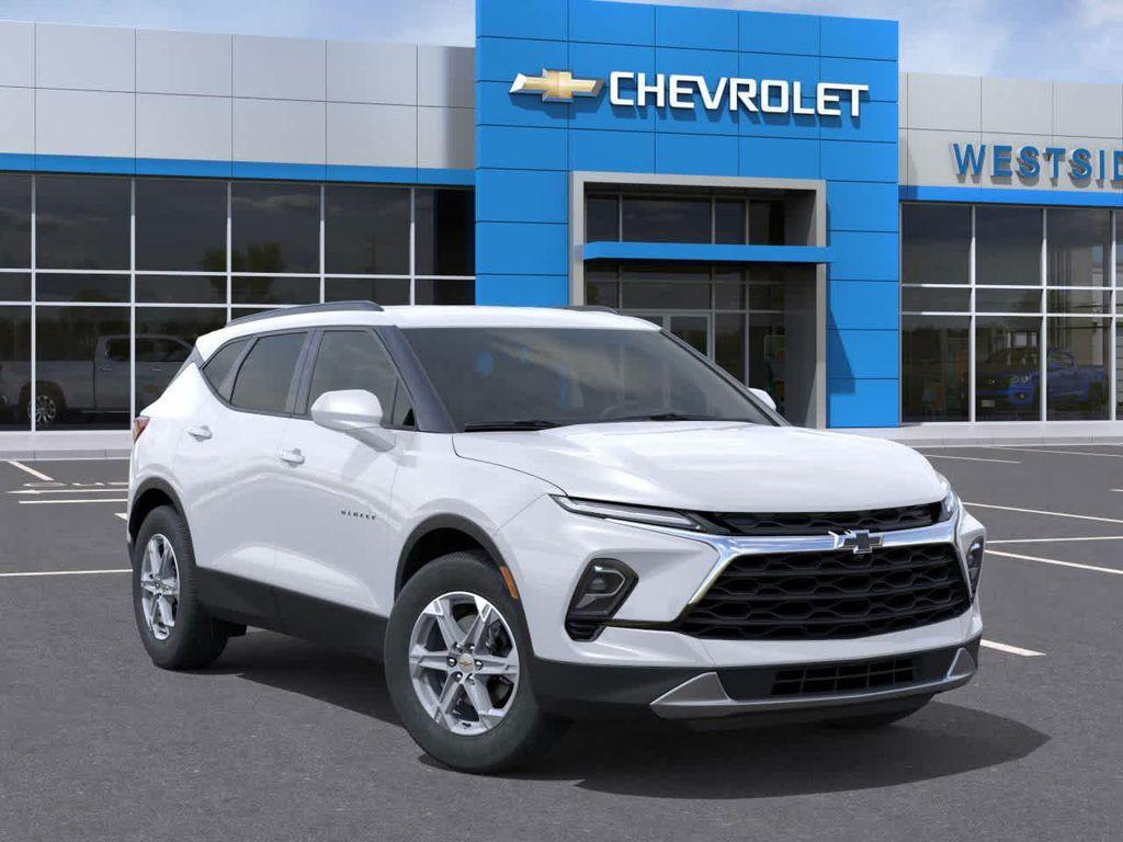 new 2025 Chevrolet Blazer car, priced at $34,135