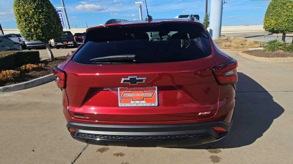 used 2024 Chevrolet Trax car, priced at $22,399