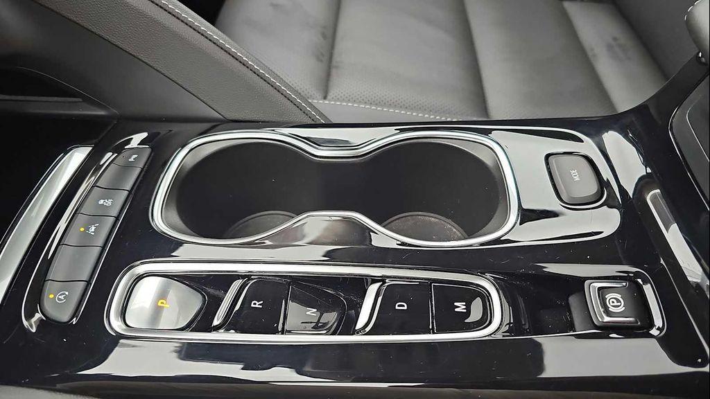 used 2022 Buick Envision car, priced at $23,991