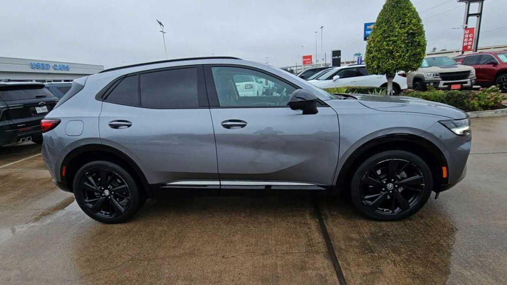 used 2022 Buick Envision car, priced at $23,991