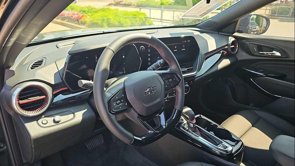 used 2025 Chevrolet Trax car, priced at $24,991