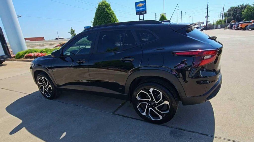 used 2025 Chevrolet Trax car, priced at $24,991