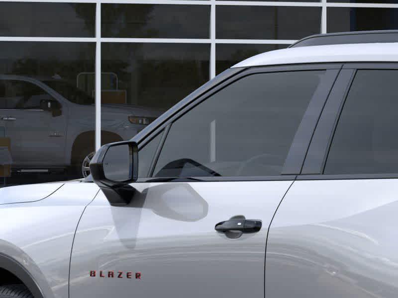 new 2025 Chevrolet Blazer car, priced at $36,255