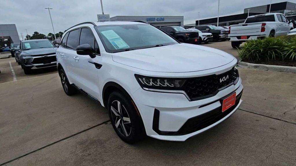 used 2022 Kia Sorento car, priced at $22,299
