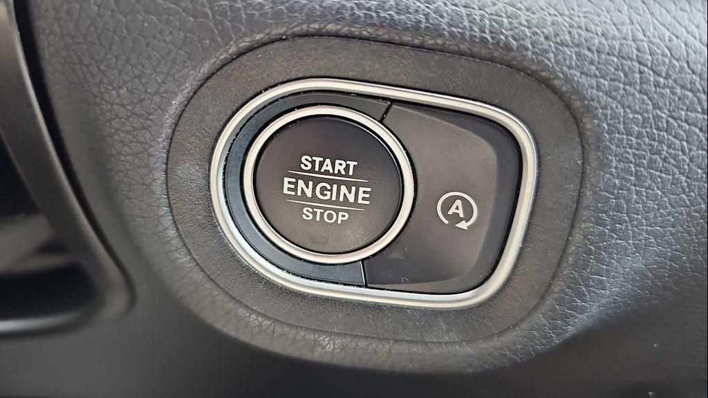 used 2023 Mercedes-Benz GLE 350 car, priced at $44,991