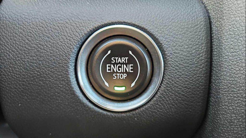 used 2025 GMC Acadia car, priced at $36,399