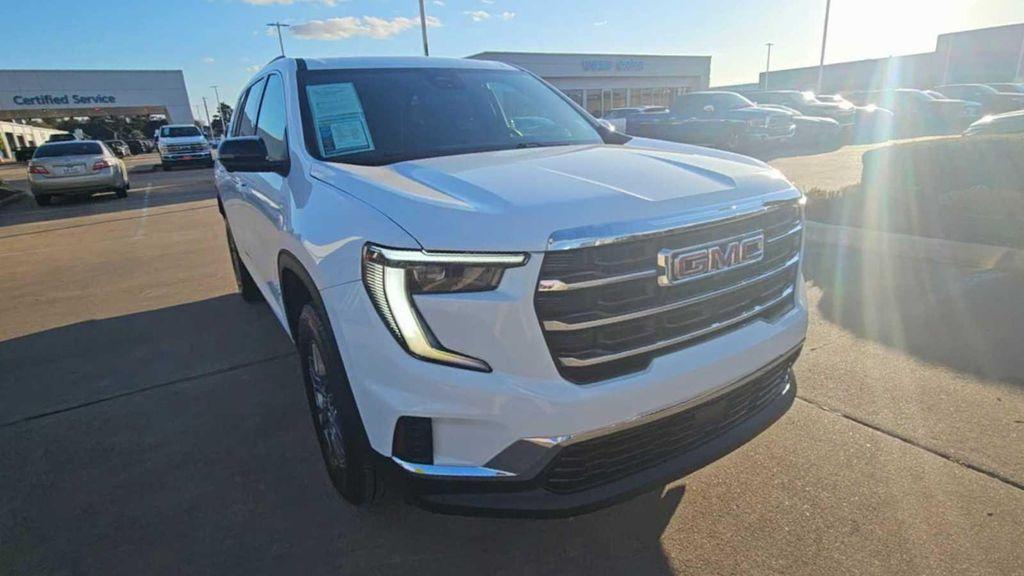 used 2025 GMC Acadia car, priced at $36,399
