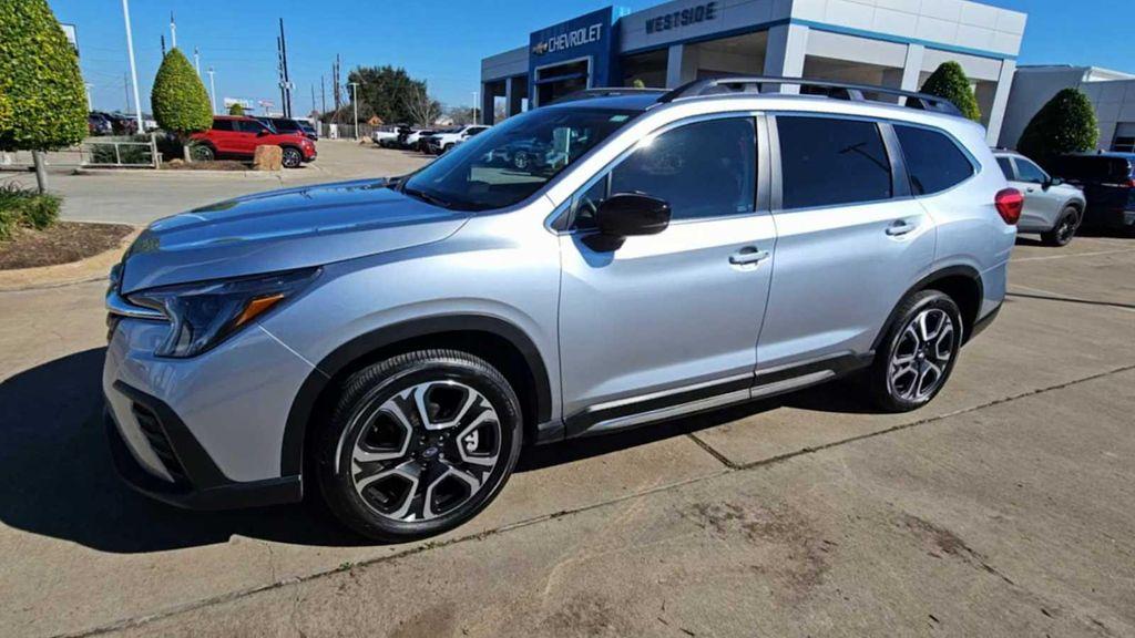 used 2024 Subaru Ascent car, priced at $35,199