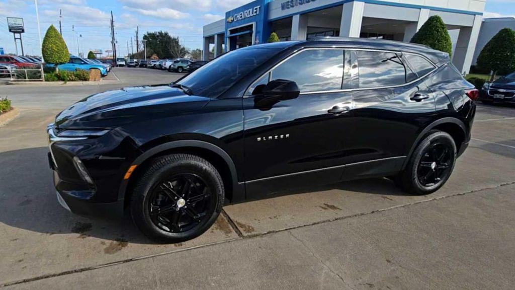 used 2024 Chevrolet Blazer car, priced at $25,299