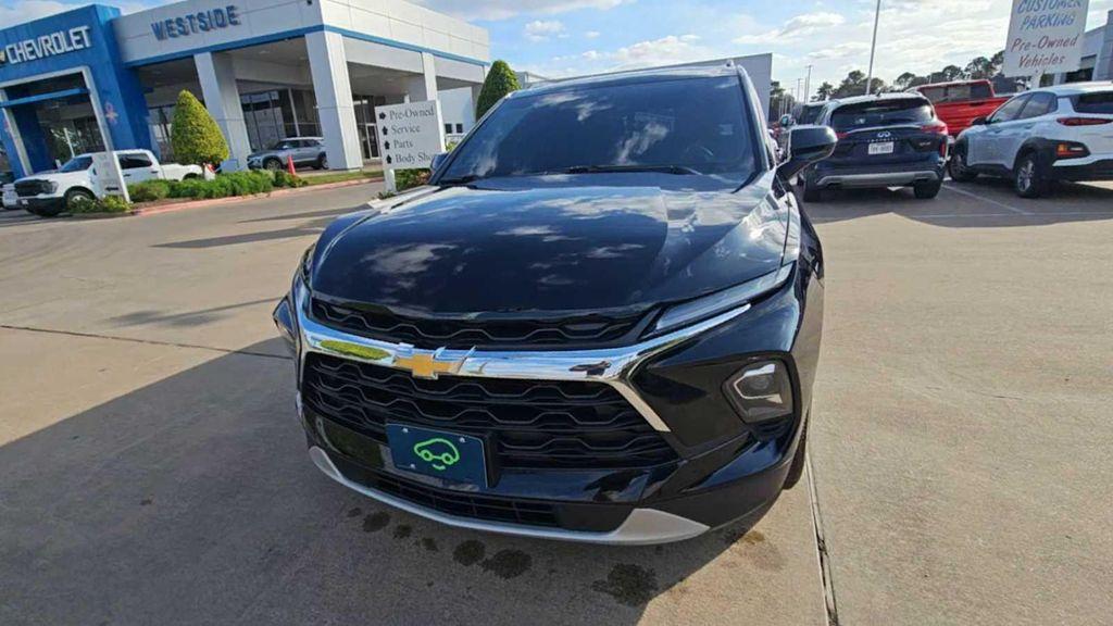 used 2024 Chevrolet Blazer car, priced at $25,299