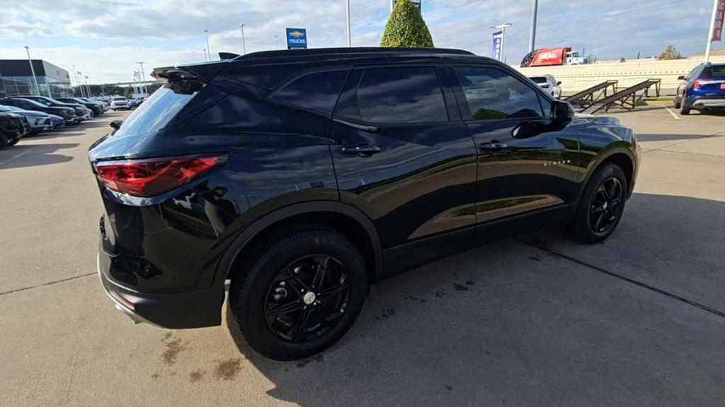 used 2024 Chevrolet Blazer car, priced at $25,299