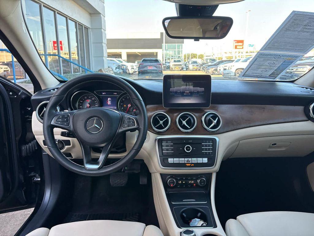 used 2020 Mercedes-Benz GLA 250 car, priced at $16,699