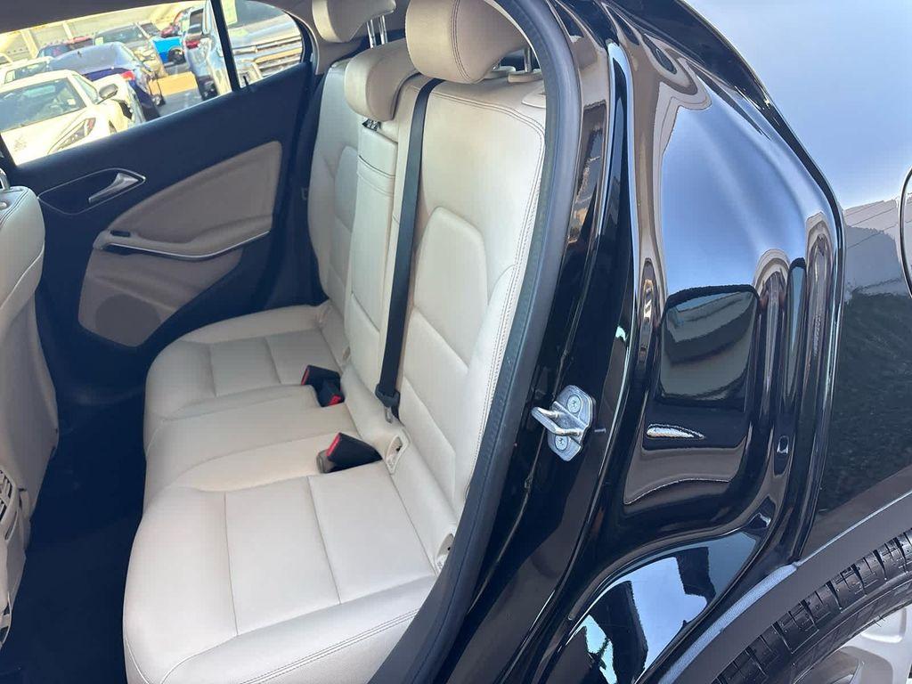 used 2020 Mercedes-Benz GLA 250 car, priced at $16,699