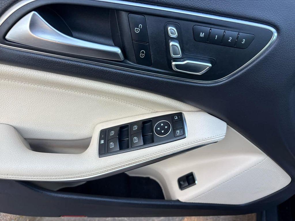 used 2020 Mercedes-Benz GLA 250 car, priced at $16,699