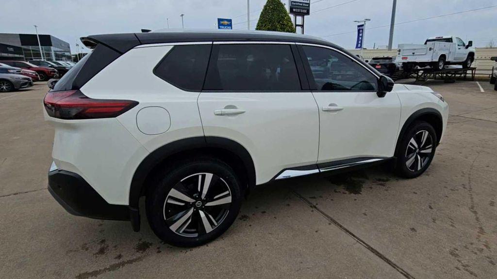 used 2021 Nissan Rogue car, priced at $22,991