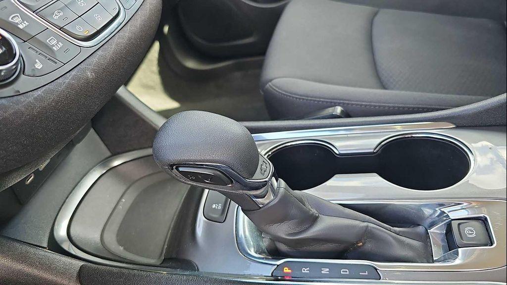 used 2024 Chevrolet Malibu car, priced at $18,499