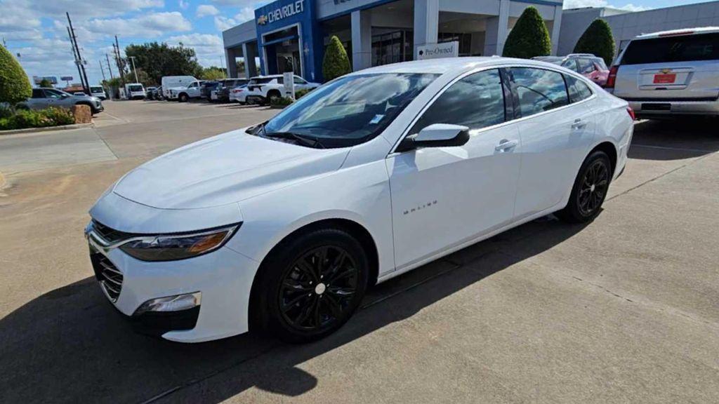 used 2024 Chevrolet Malibu car, priced at $18,499