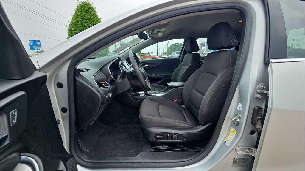 used 2018 Chevrolet Malibu car, priced at $13,991