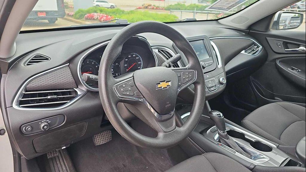 used 2018 Chevrolet Malibu car, priced at $13,991