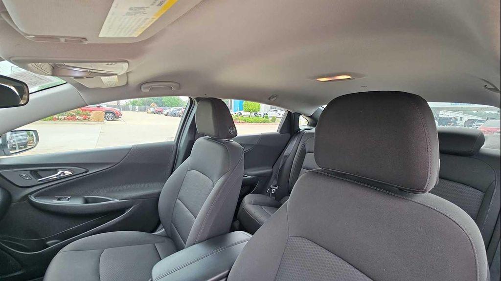 used 2018 Chevrolet Malibu car, priced at $13,991