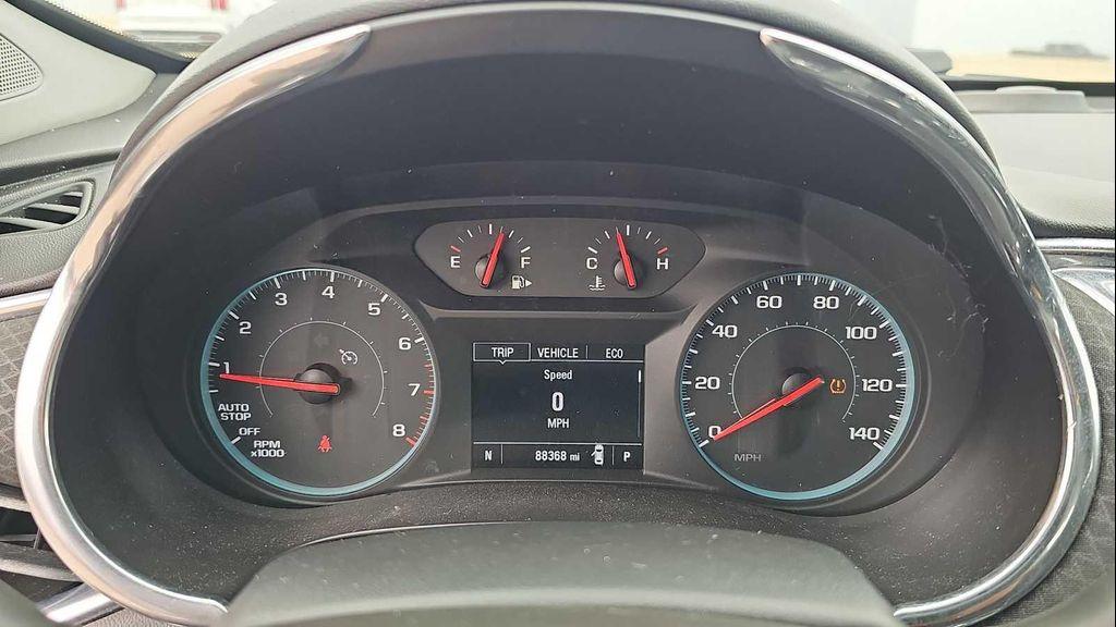used 2018 Chevrolet Malibu car, priced at $13,991