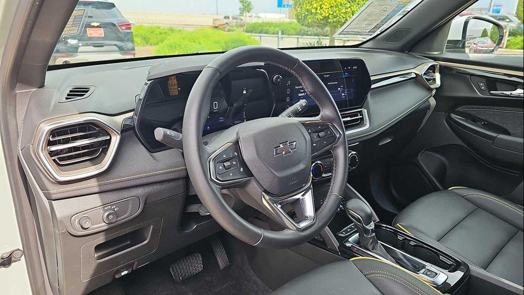 used 2024 Chevrolet TrailBlazer car, priced at $24,991