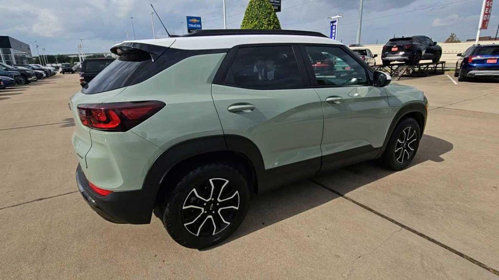 used 2024 Chevrolet TrailBlazer car, priced at $24,991