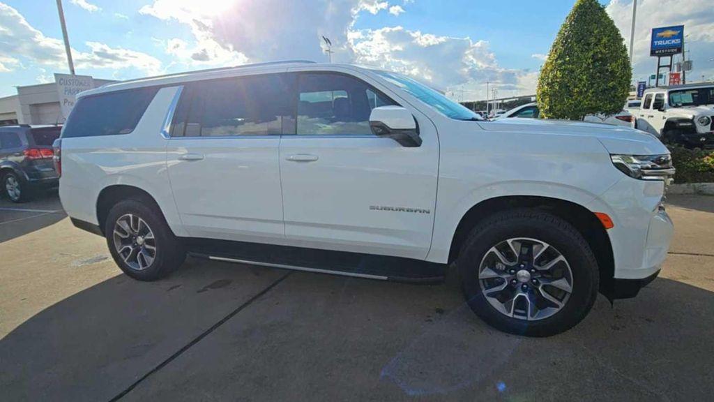 used 2024 Chevrolet Suburban car, priced at $59,991