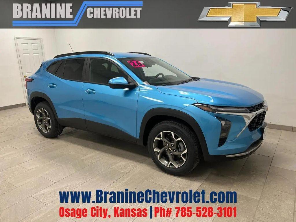 new 2026 Chevrolet Trax car, priced at $26,820