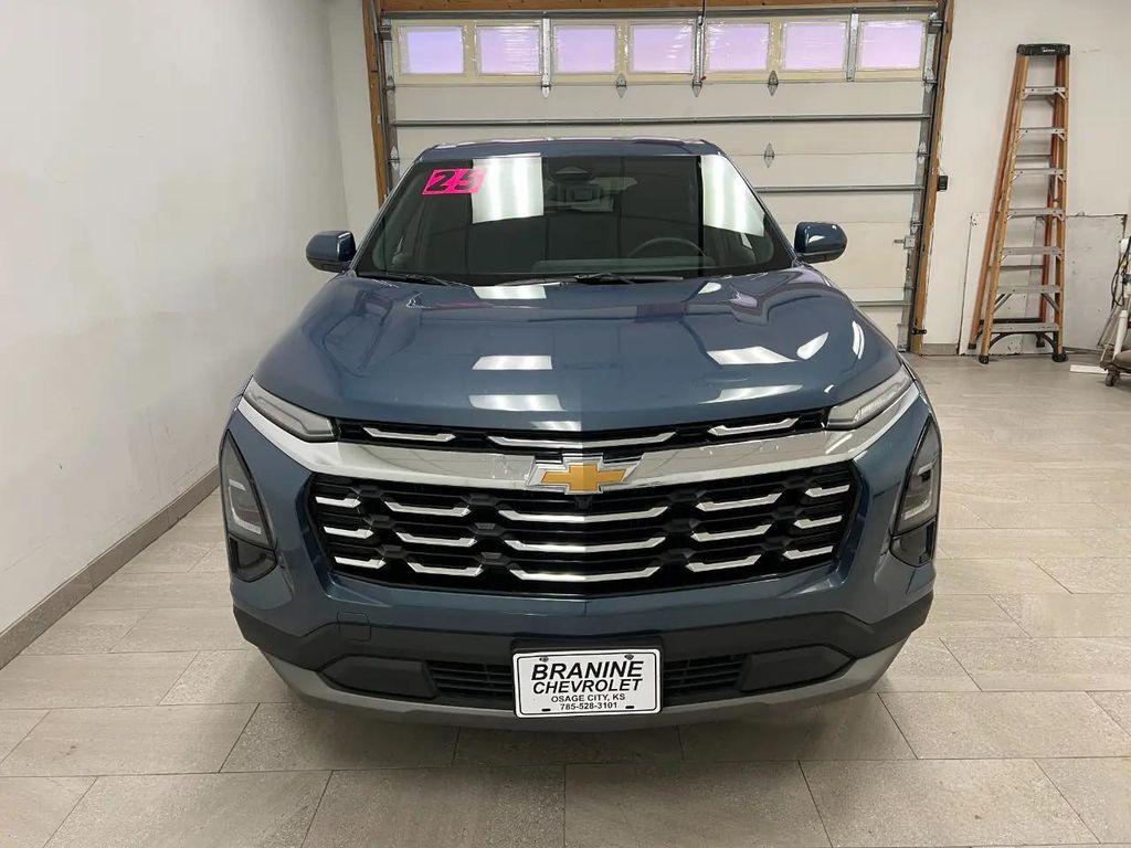 used 2025 Chevrolet Equinox car, priced at $23,500