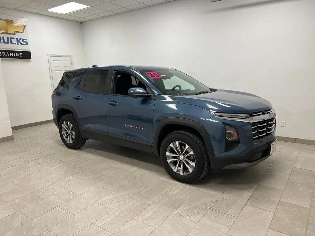 used 2025 Chevrolet Equinox car, priced at $23,500