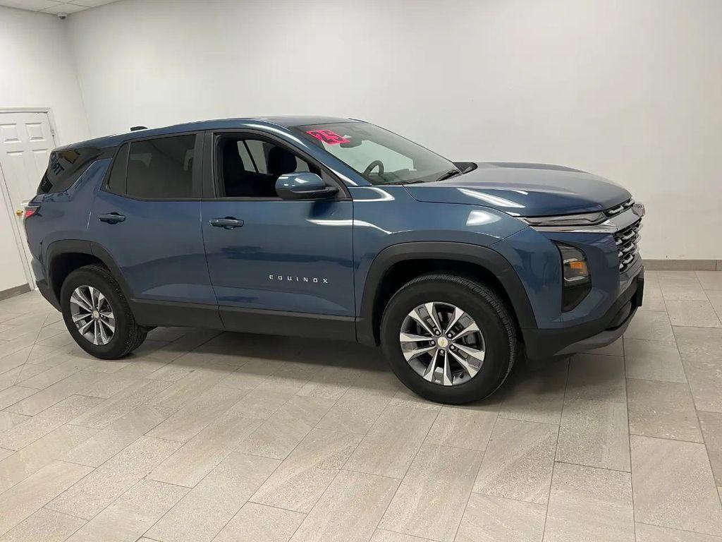 used 2025 Chevrolet Equinox car, priced at $23,500