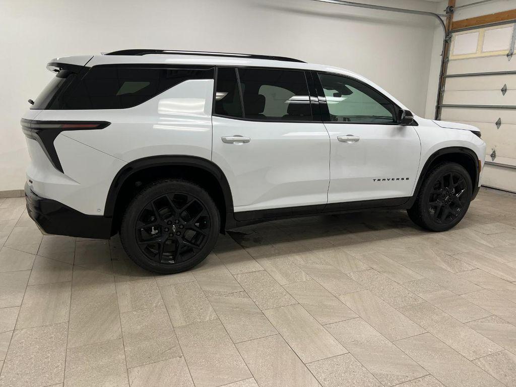 new 2026 Chevrolet Traverse car, priced at $62,885