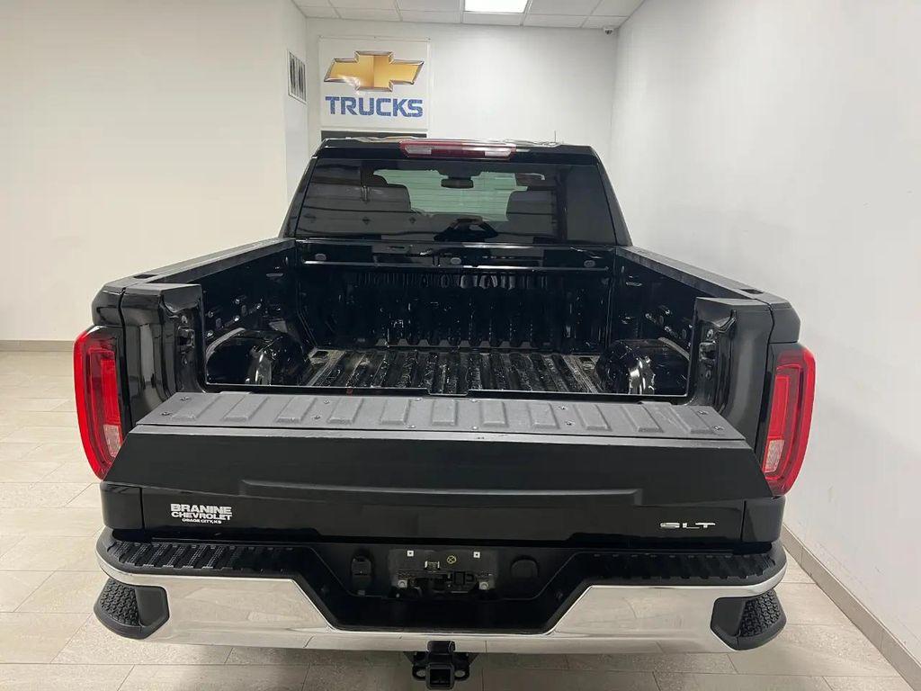 used 2025 GMC Sierra 1500 car, priced at $42,900