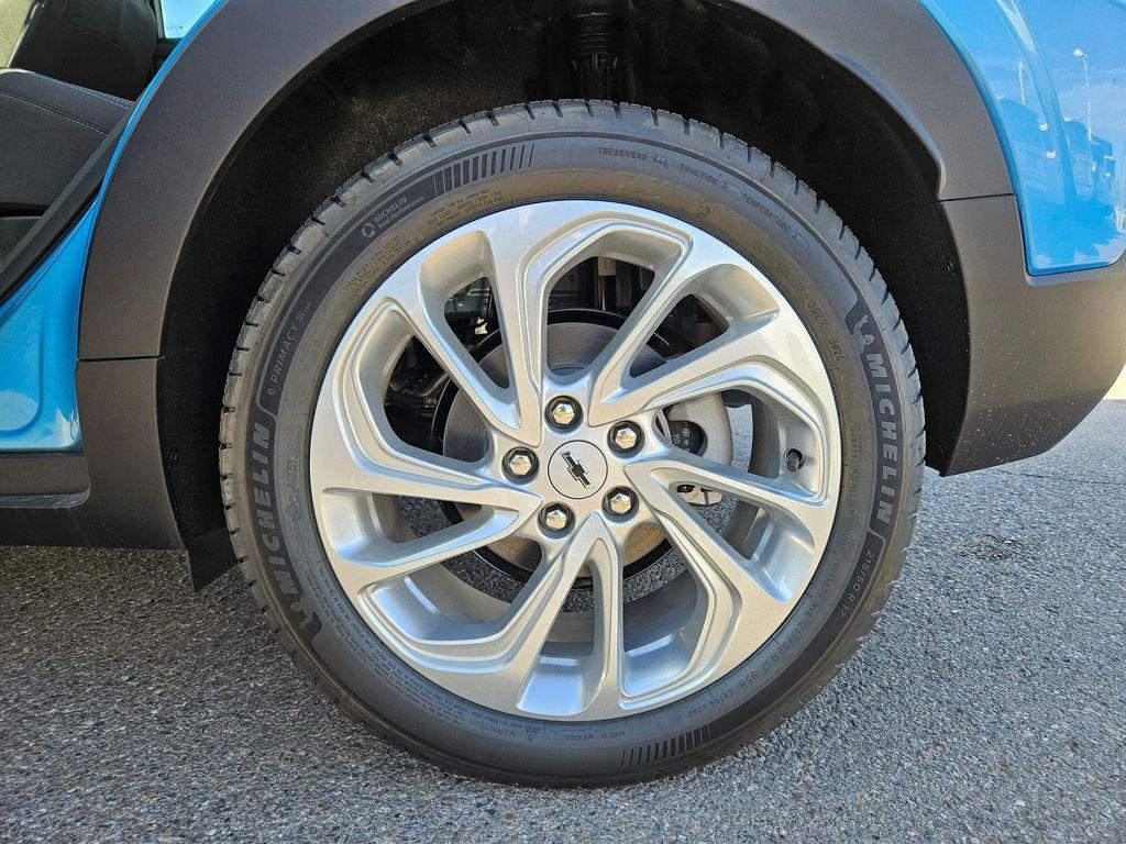 new 2027 Chevrolet Bolt car, priced at $30,439