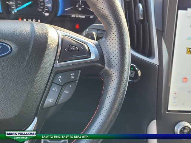 used 2021 Ford Edge car, priced at $27,500