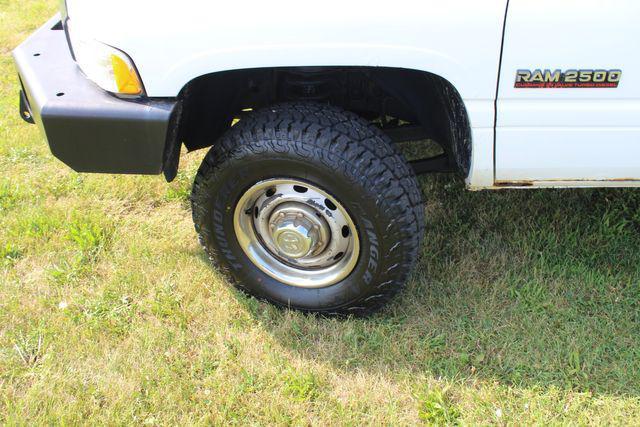 used 2001 Dodge Ram 2500 car, priced at $25,500