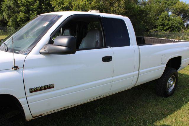 used 2001 Dodge Ram 2500 car, priced at $25,500