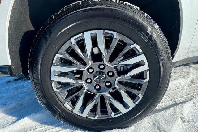 used 2025 Chevrolet Suburban car, priced at $69,500