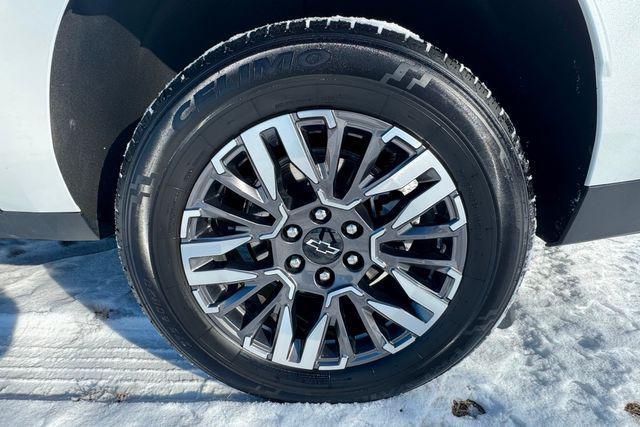 used 2025 Chevrolet Suburban car, priced at $69,500