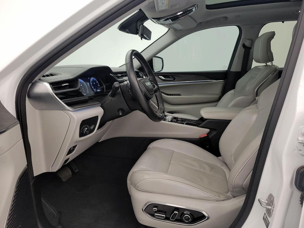 used 2022 Jeep Grand Cherokee car, priced at $33,998