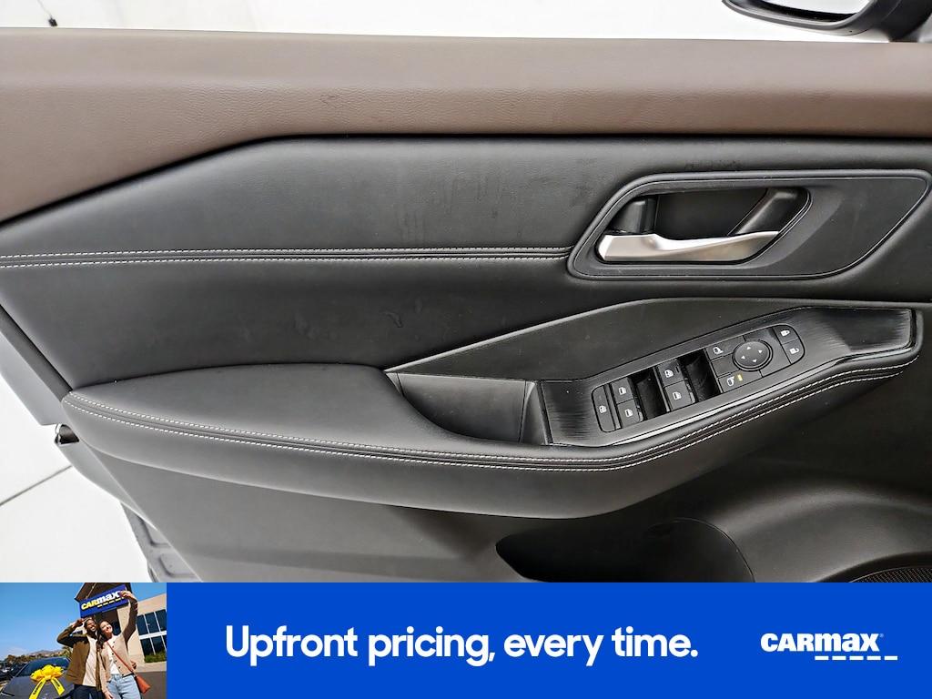 used 2023 Nissan Rogue car, priced at $23,998