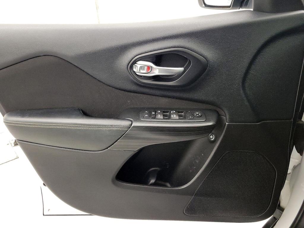 used 2016 Jeep Cherokee car, priced at $14,599