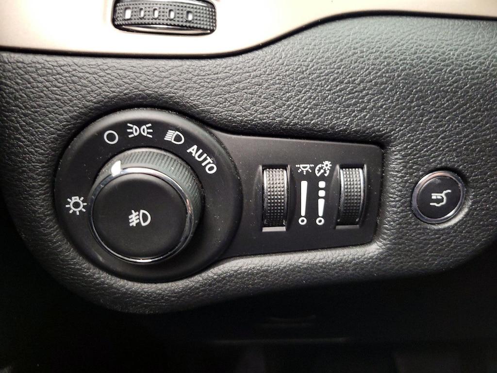 used 2016 Jeep Cherokee car, priced at $14,599