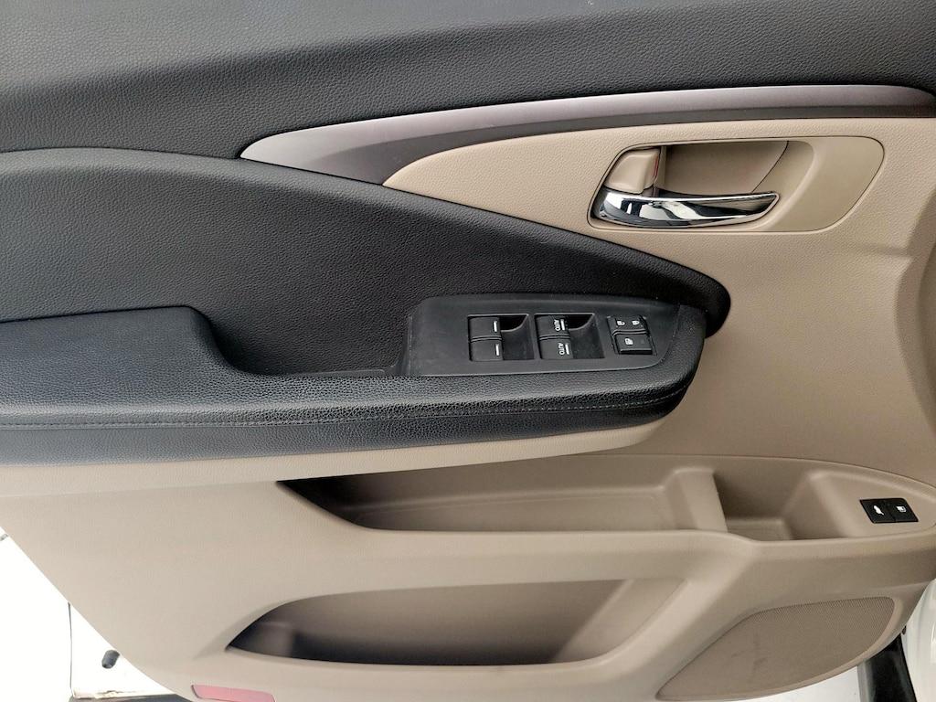 used 2016 Honda Pilot car, priced at $21,998