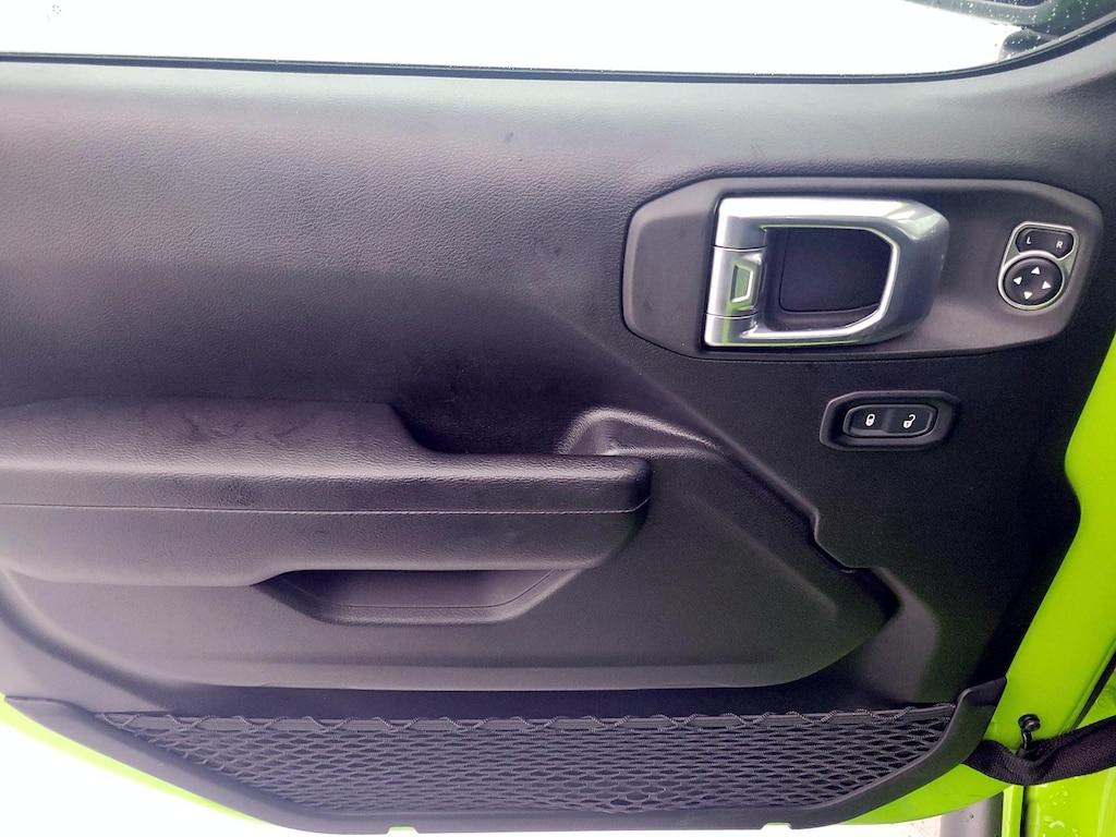 used 2021 Jeep Wrangler car, priced at $30,998