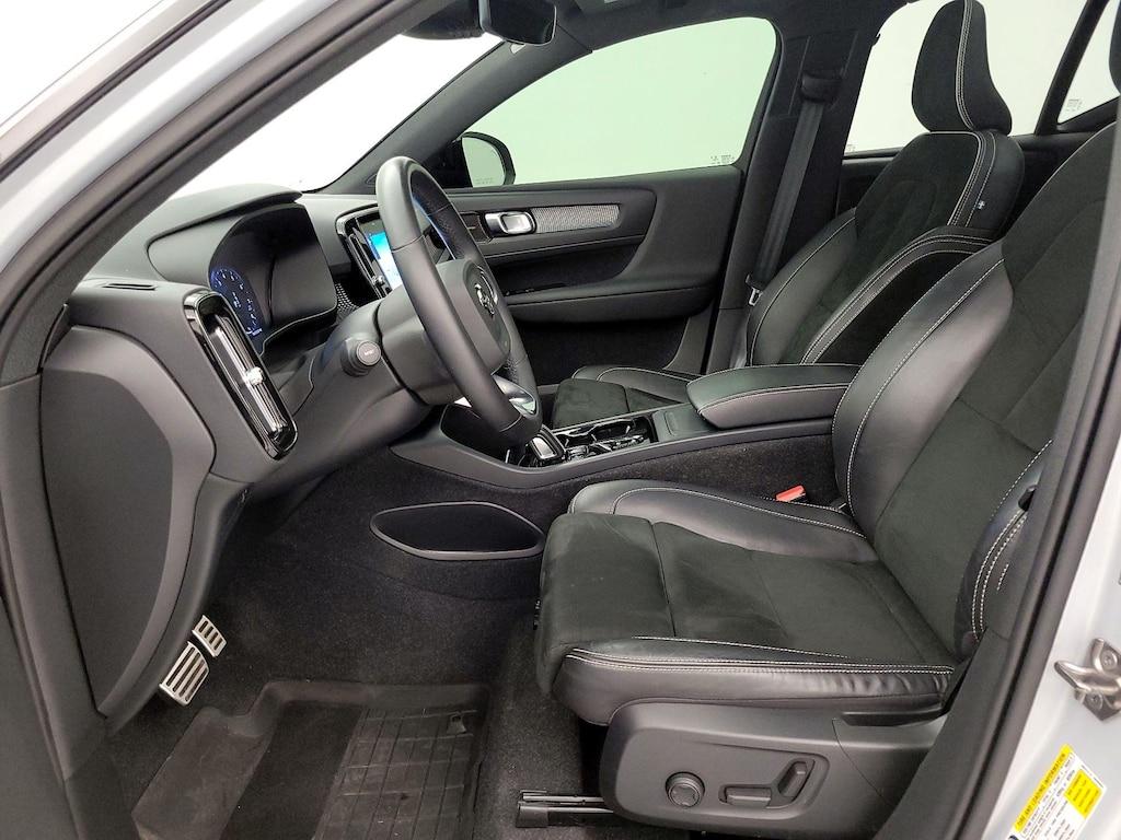 used 2022 Volvo XC40 car, priced at $26,998